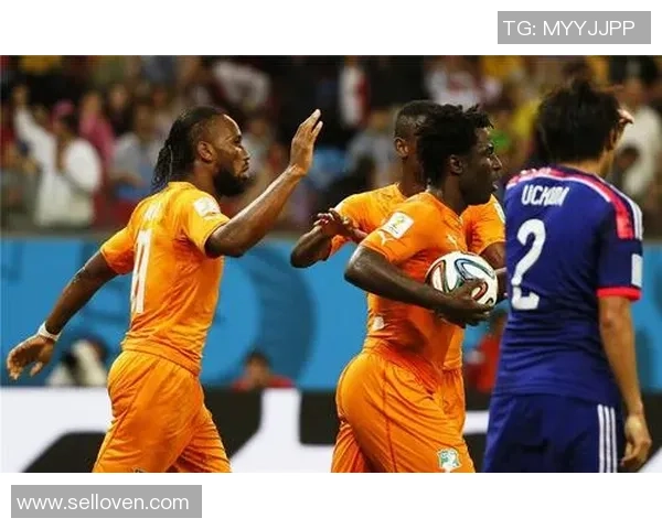 足球明星戴维斯壁纸精选高清图片尽享运动魅力与青春活力的完美结合